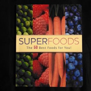NWOT Super Foods Book